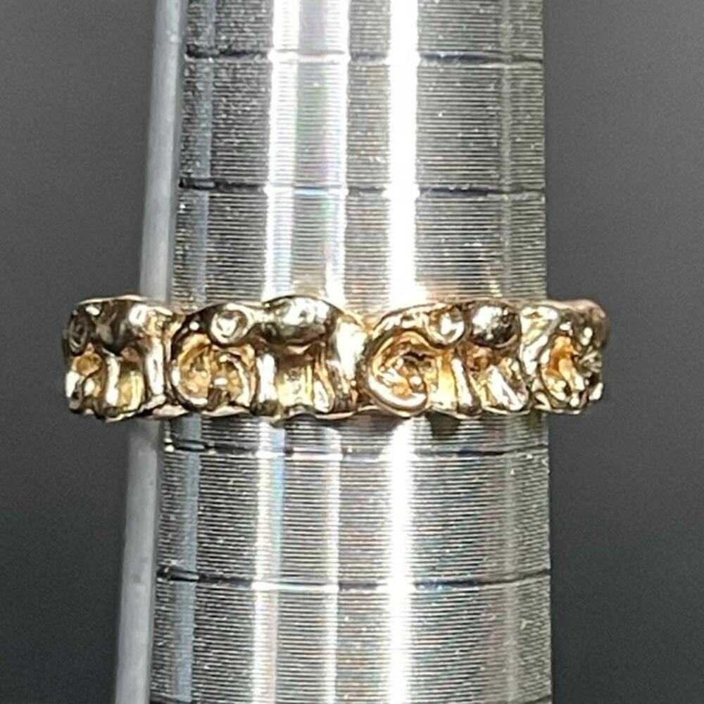 Vintage Gold Tone Lucky Elephant Accent Ring Size 6